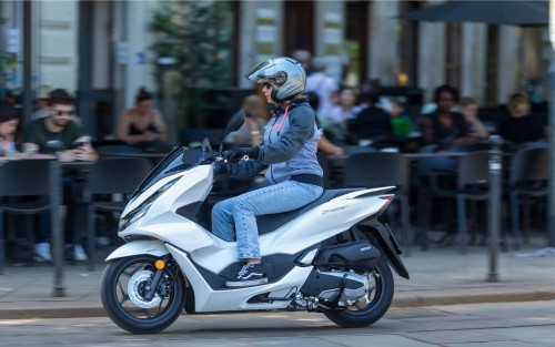 PCX125