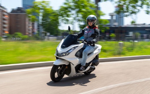 PCX125