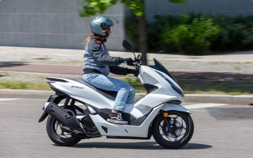 PCX125